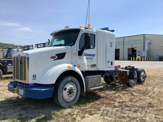 Peterbilt 567 Camiones tractor