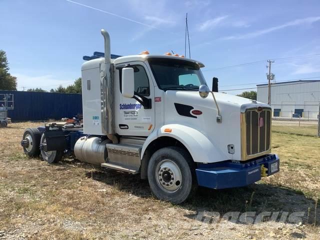 Peterbilt 567 Camiones tractor