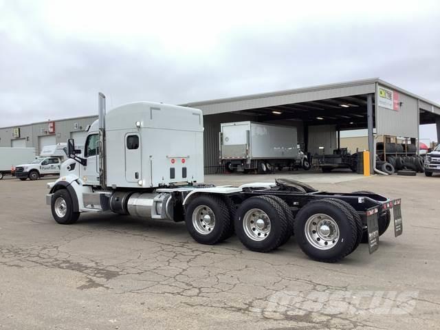 Peterbilt 567 Camiones tractor