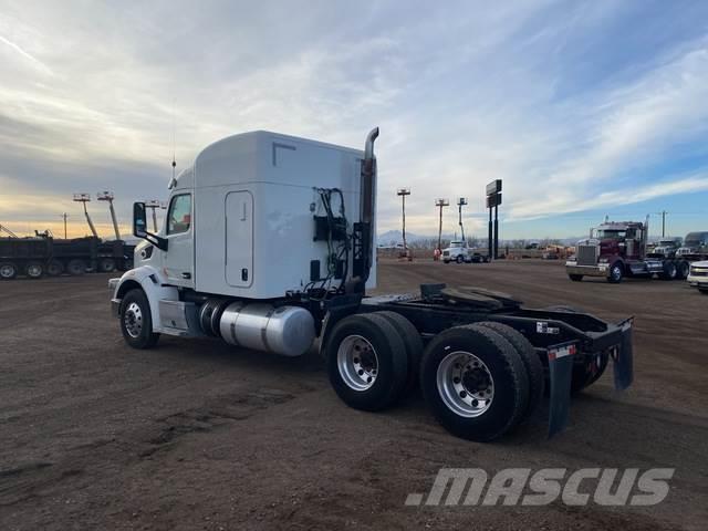 Peterbilt 567 Camiones tractor