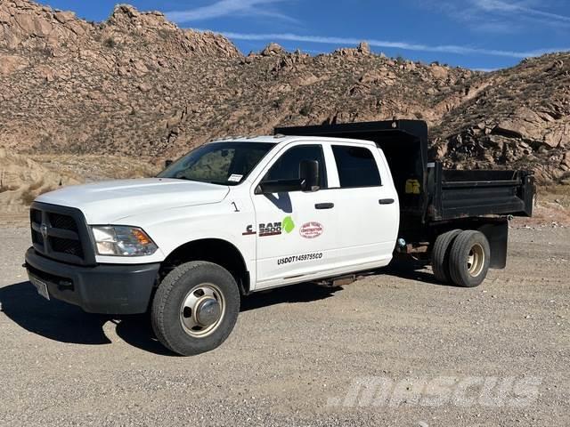 RAM 3500 Bañeras basculantes usadas