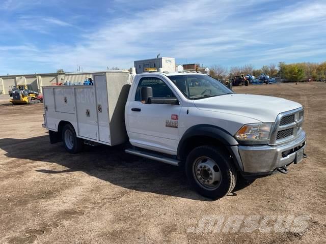 RAM 5500 Caja abierta/laterales abatibles