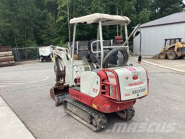 Takeuchi TB216 Excavadoras sobre orugas