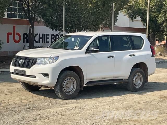 Toyota Prado Carros