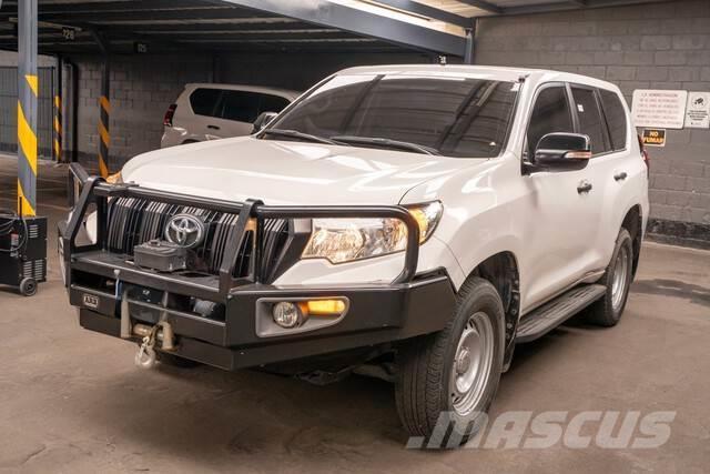 Toyota Prado Carros