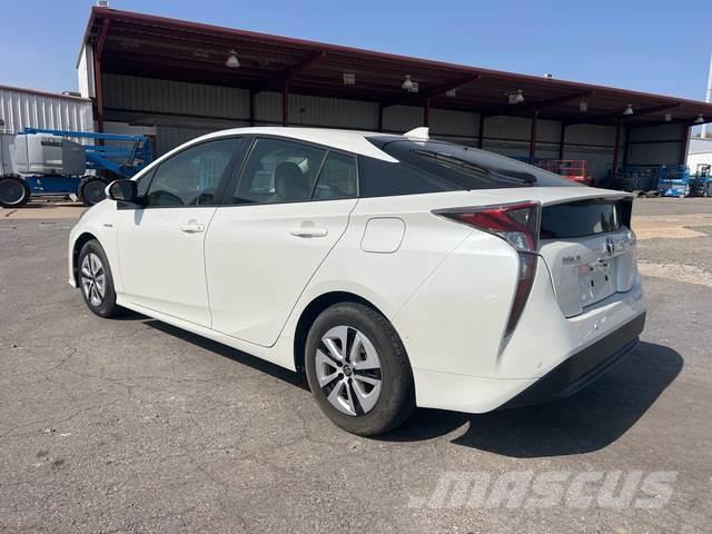 Toyota Prius Carros