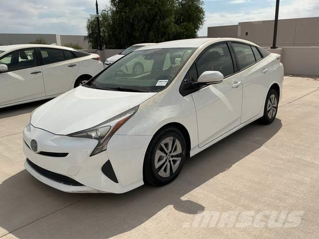 Toyota Prius Carros