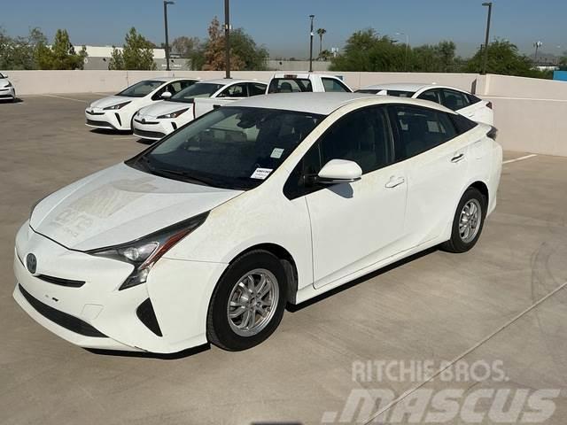 Toyota Prius Carros