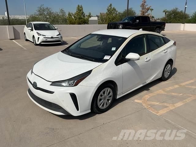 Toyota Prius Carros