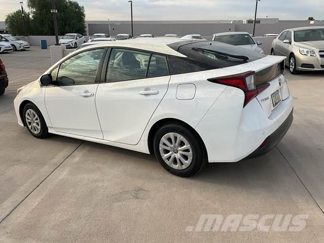 Toyota Prius Carros