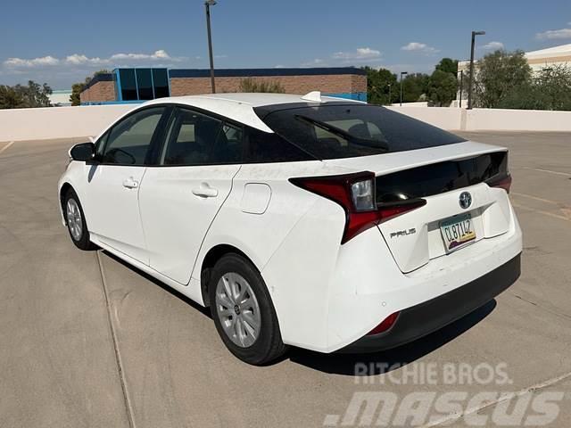 Toyota Prius Carros