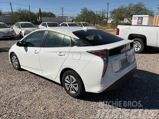 Toyota Prius Carros