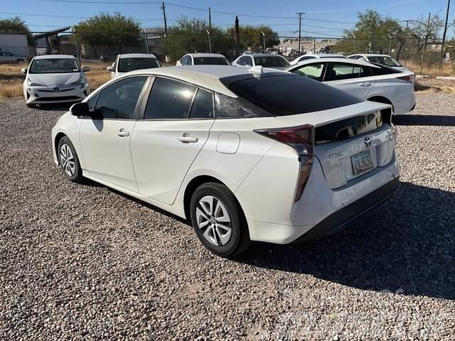 Toyota Prius Carros