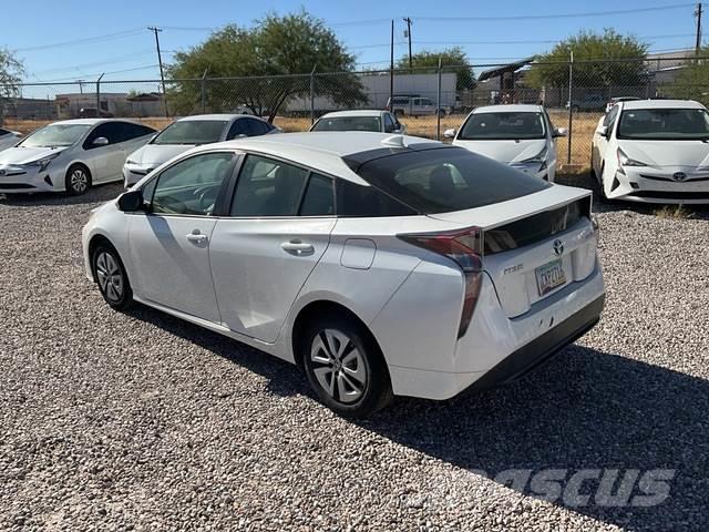 Toyota Prius Carros