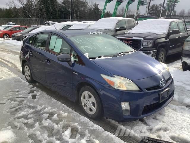 Toyota Prius Carros