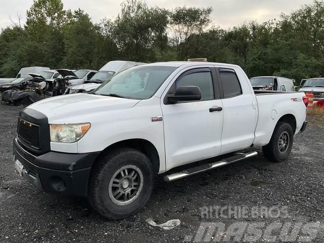 Toyota Tundra Otros