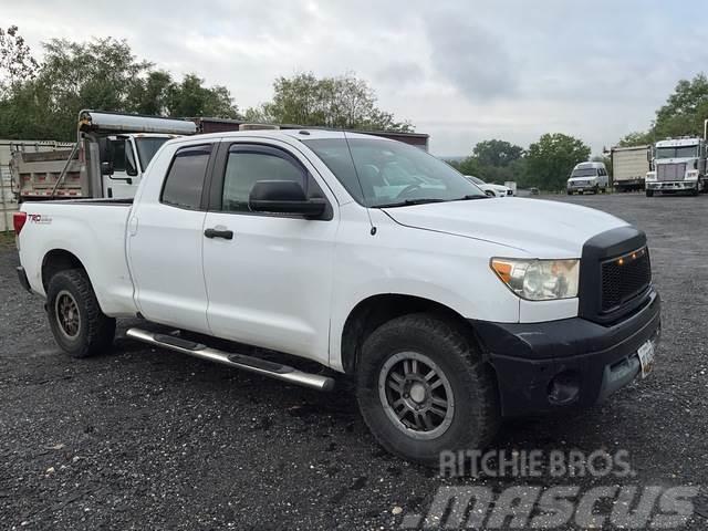 Toyota Tundra Otros