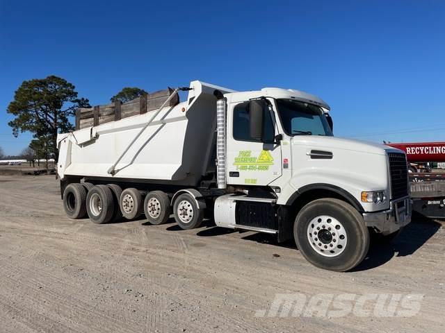 Volvo VHD Bañeras basculantes usadas