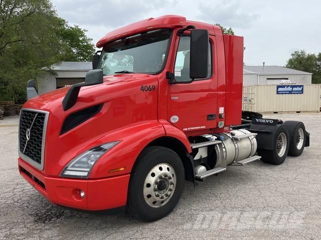 Volvo VNL Camiones tractor