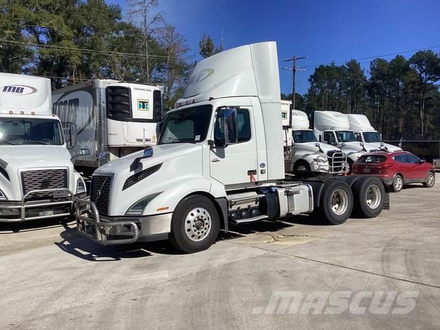 Volvo VNL Camiones tractor