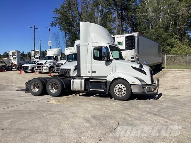 Volvo VNL Camiones tractor