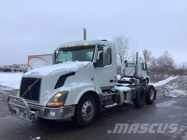 Volvo VNL Camiones tractor