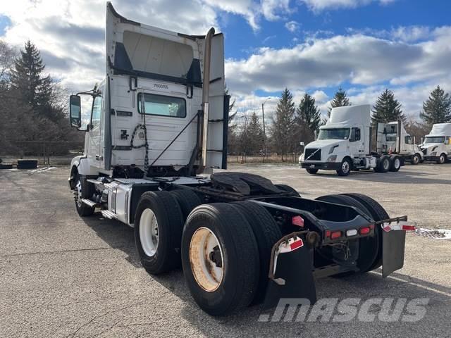 Volvo VNL Camiones tractor