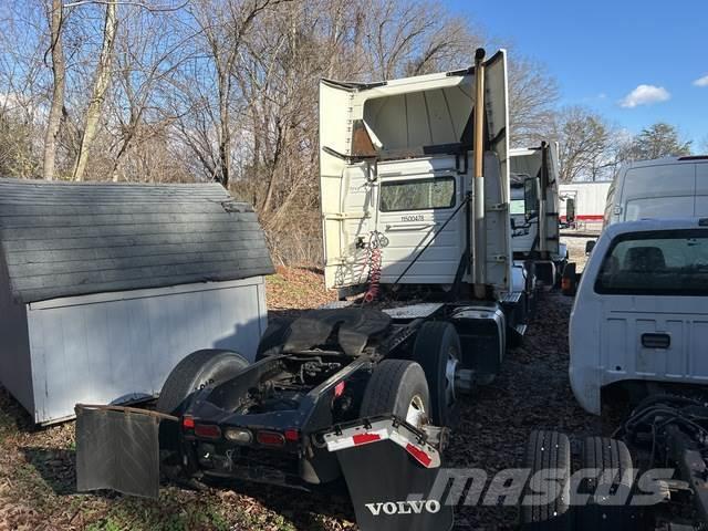 Volvo VNL Camiones tractor