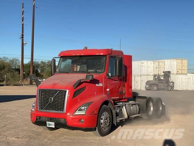 Volvo VNL Camiones tractor