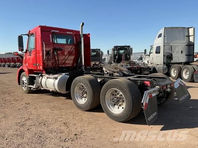 Volvo VNR Camiones tractor