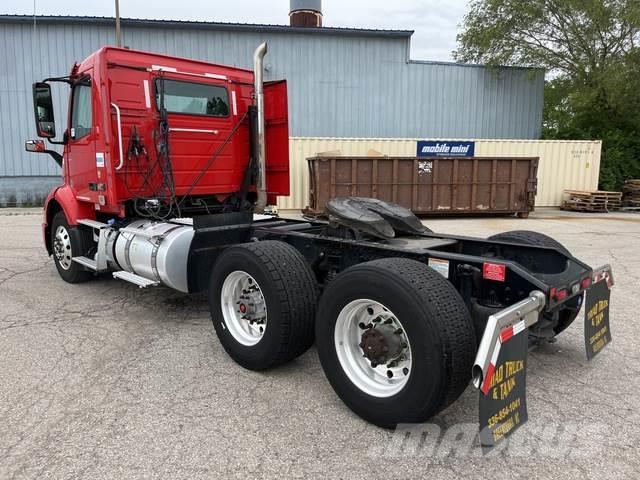 Volvo VNR Camiones tractor