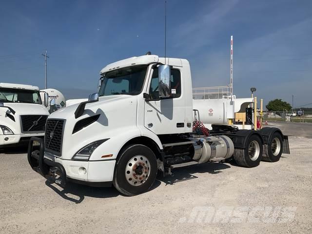 Volvo VNR Camiones tractor