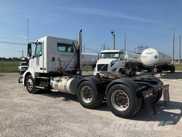 Volvo VNR Camiones tractor