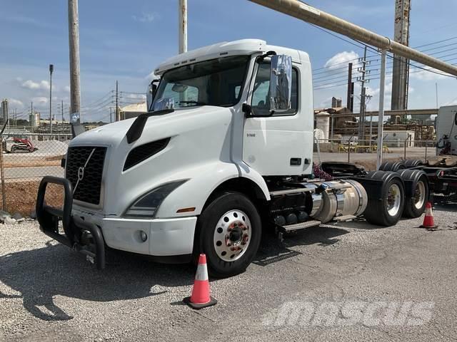 Volvo VNR Camiones tractor