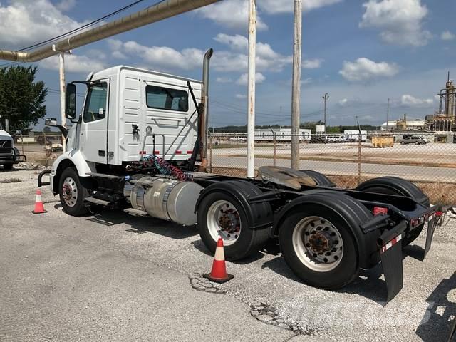 Volvo VNR Camiones tractor