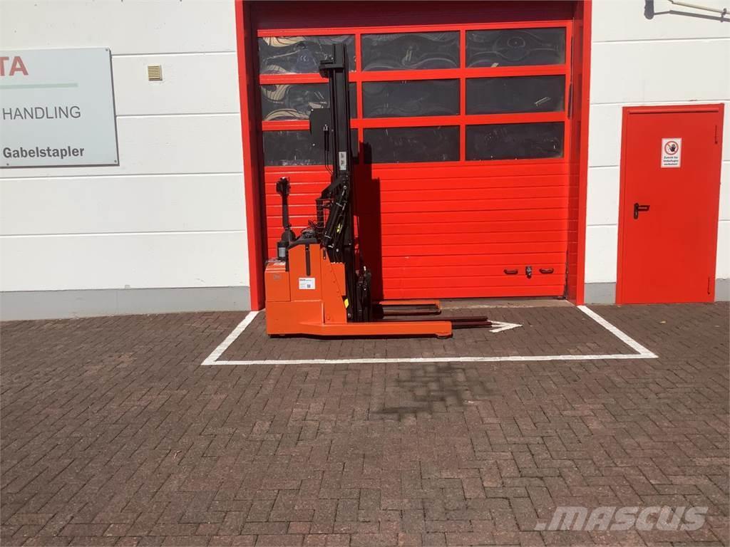 BT RWE120 Montacargas manual