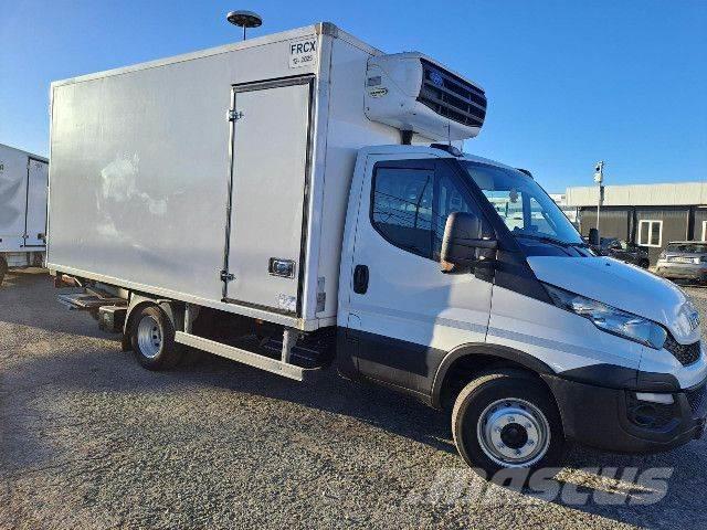 Iveco 60C15H Camiones con temperatura controlada