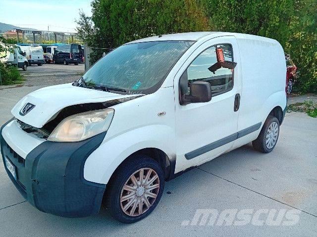 Peugeot BIPPER Vehículos de caha cerrada