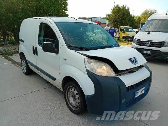 Peugeot BIPPER Vehículos de caha cerrada