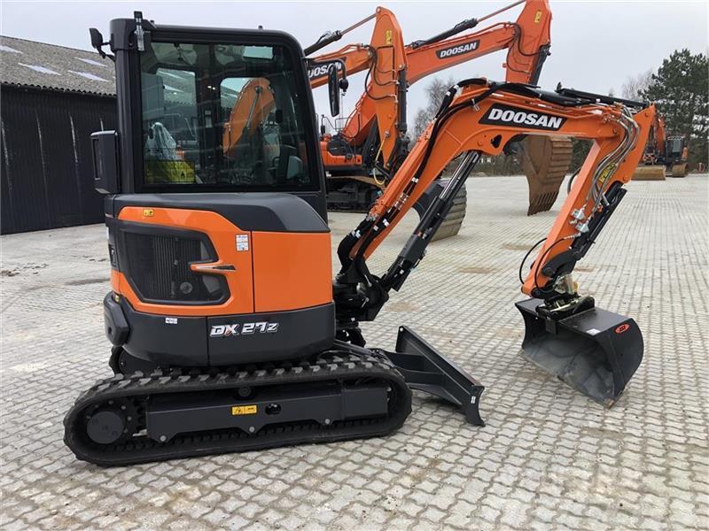 Doosan DX27Z-7 Miniexcavadoras