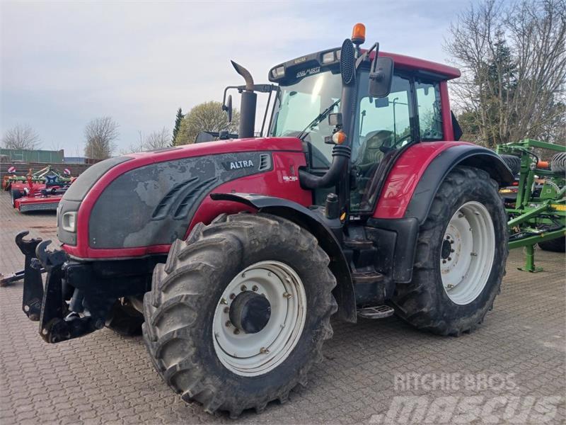 Valtra T202 Tractores