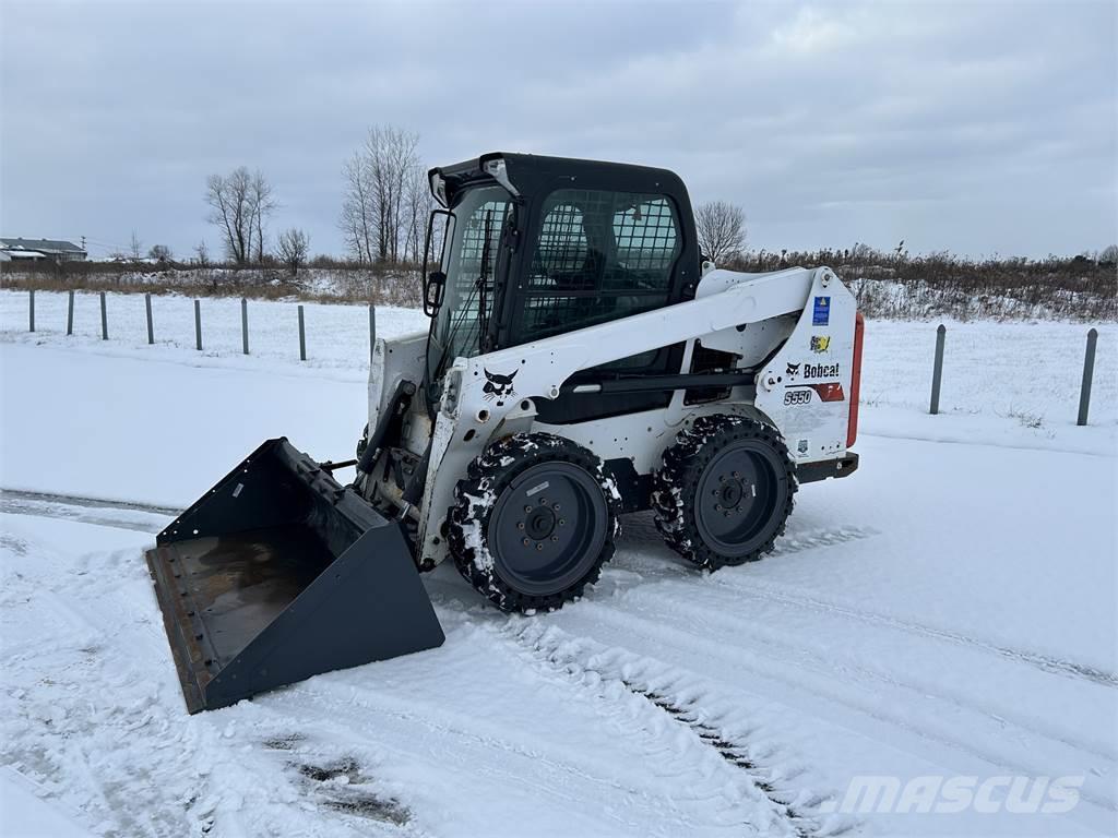 Bobcat S550 Minicargadoras