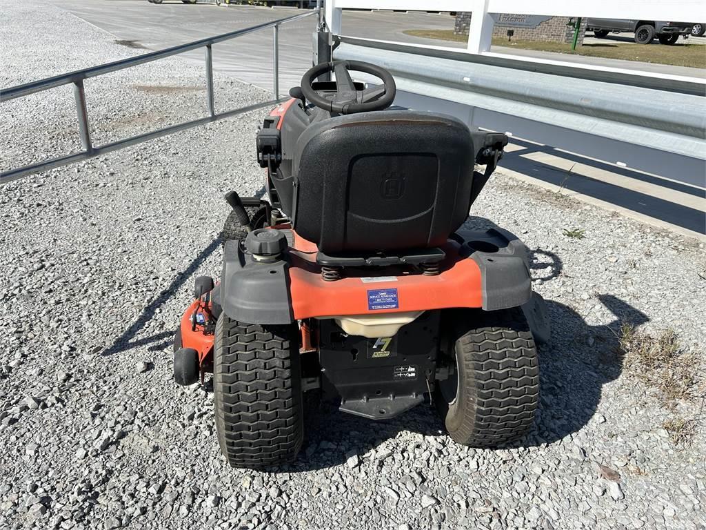 Husqvarna YTH24V48 Tractores corta-césped