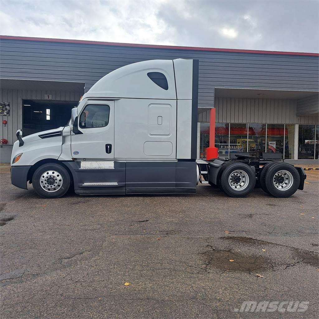 Freightliner CASCADIA Otros camiones