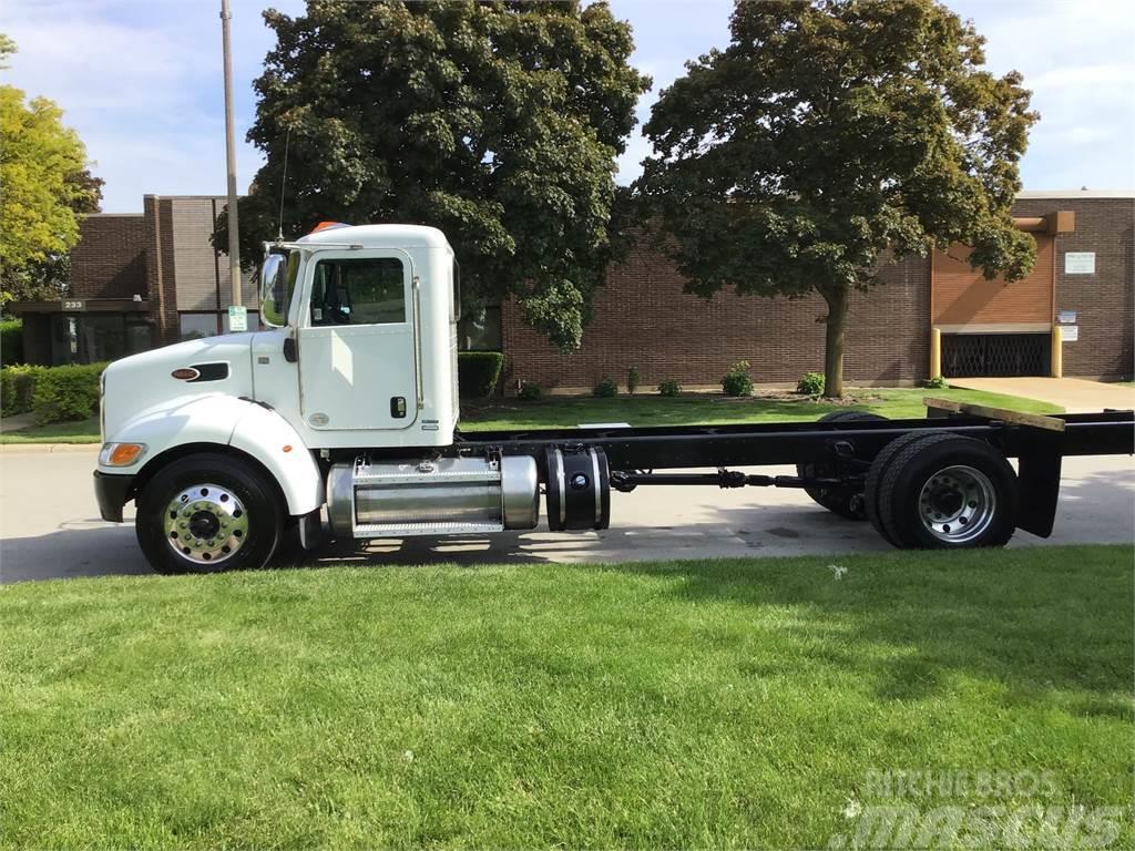 Peterbilt 337 Otros camiones