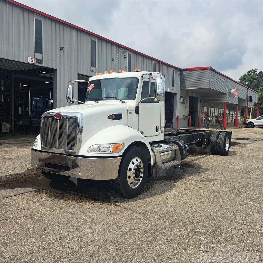 Peterbilt 337 Otros camiones