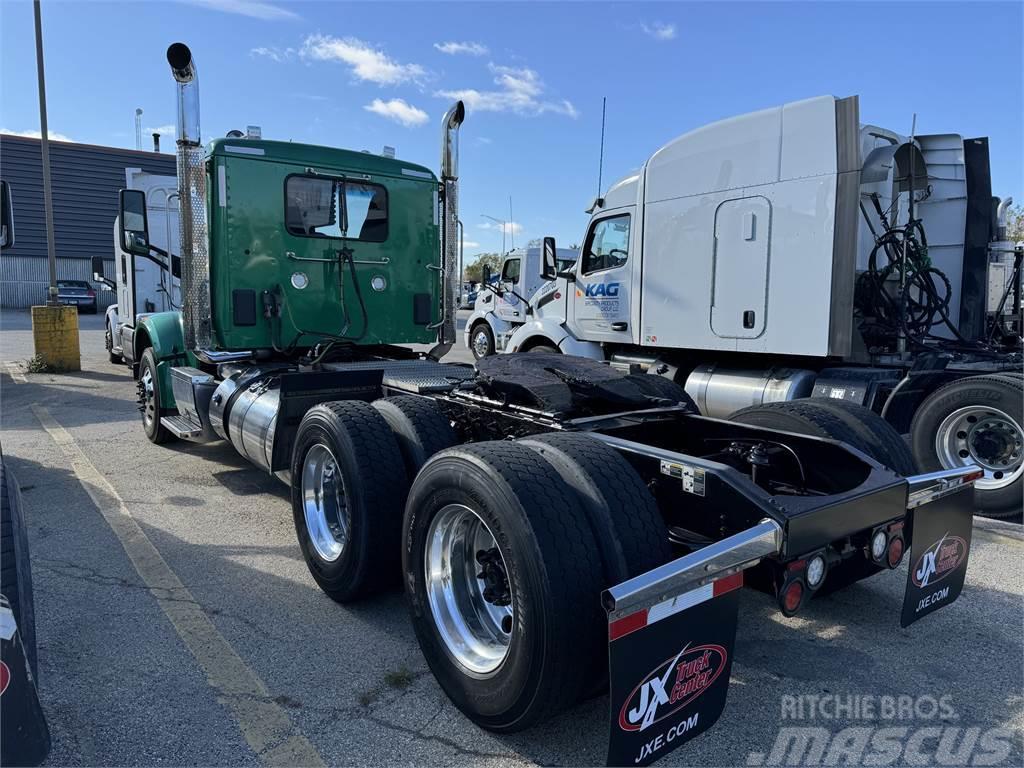 Peterbilt 567 Otros camiones