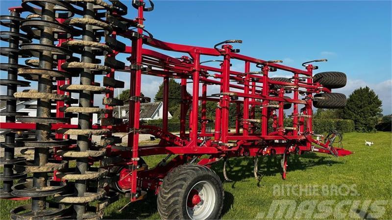 Horsch Cruiser 6XL Gradas