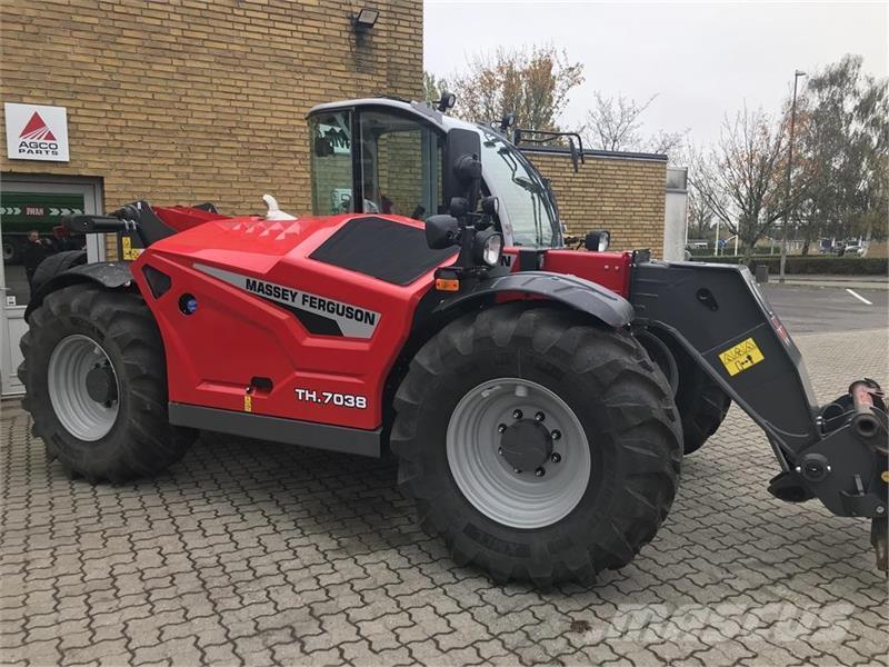 Massey Ferguson 7038 Carretillas telescópicas