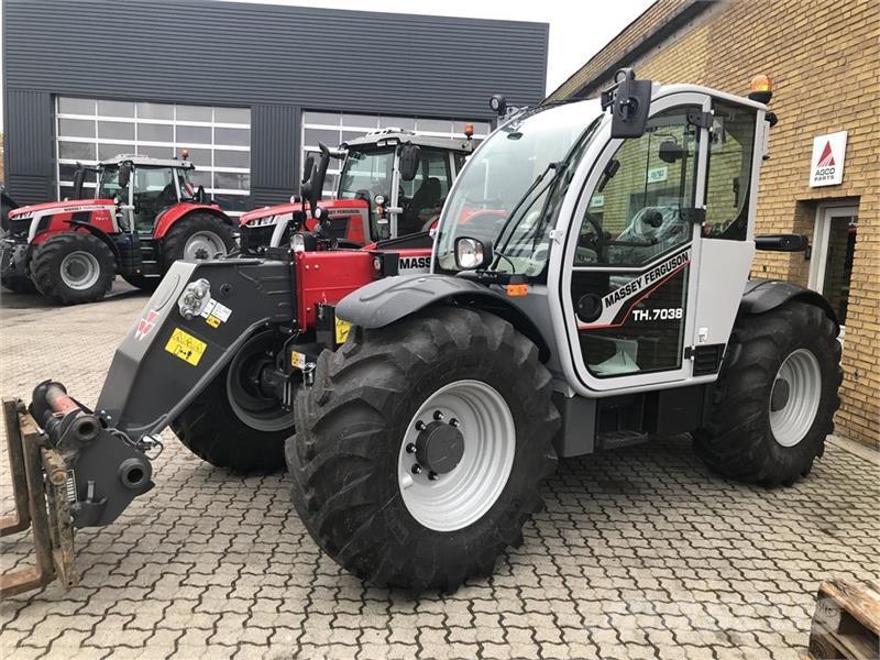 Massey Ferguson 7038 Carretillas telescópicas